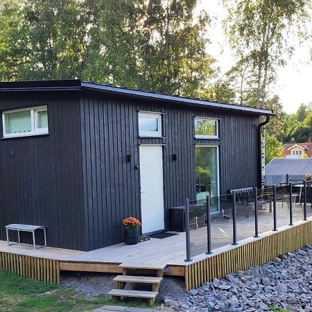 Cabin In The Woods, Close To Lake Maelaren Eskilstuna Kültér fotó